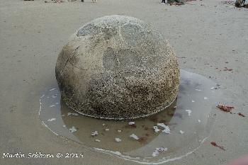 Moeraki Boulders